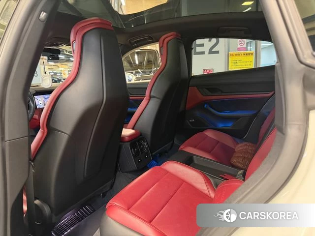 Porsche Taycan 2021 Белый из Кореи, фото 2