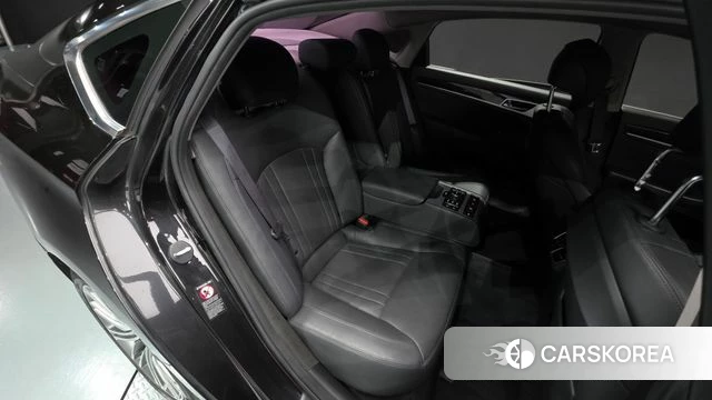 Genesis G80 2018 Черный из Кореи, фото 2