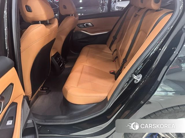 BMW 3 Series (G20) 2024 Черный из Кореи, фото 2