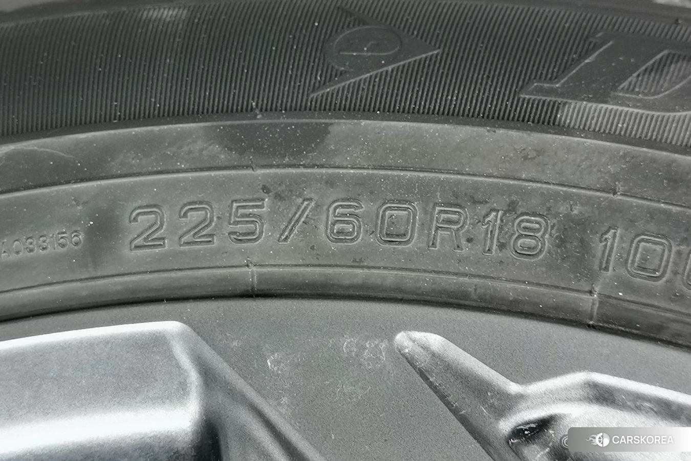 Toyota RAV4 2023 Белый из Китая, фото 2