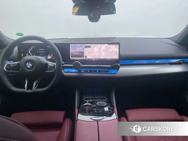 BMW 5 series 2025 Черный из Китая, фото 2