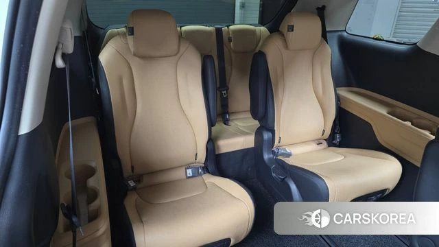 Kia Carnival 4th generation 2023 Белый из Кореи, фото 2