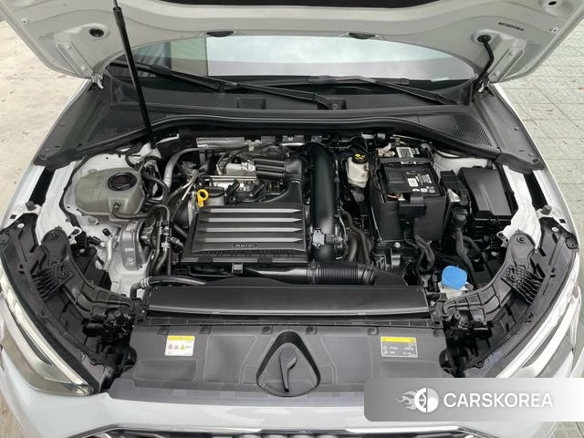 Audi A3 2023 Белый из Китая, фото 2