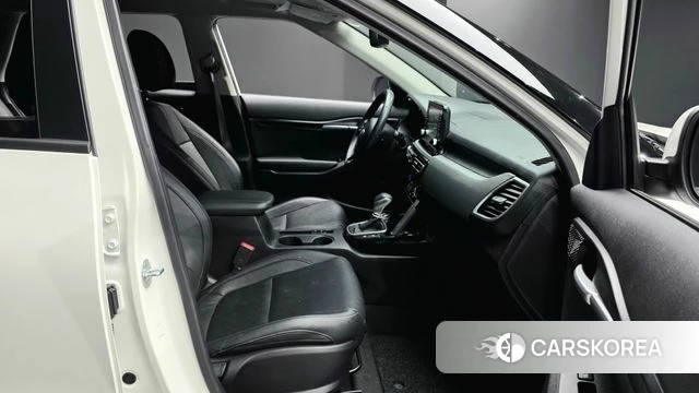 Kia Seltos 2019 Белый из Кореи, фото 2