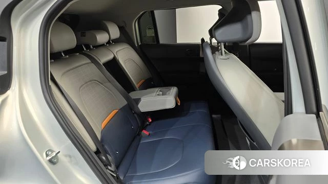 Kia EV3 2024 Серебристо-серый из Кореи, фото 2