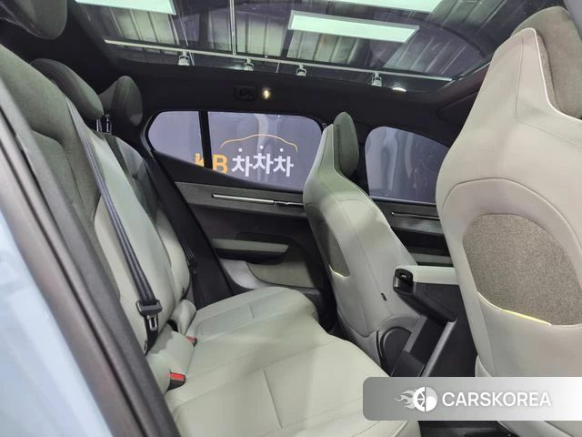 Volvo EX30 Cross Country 2025 Небесно-голубой из Кореи, фото 2