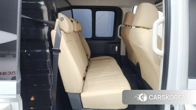 Hyundai The New Staria 2026 Белый из Кореи, фото 2