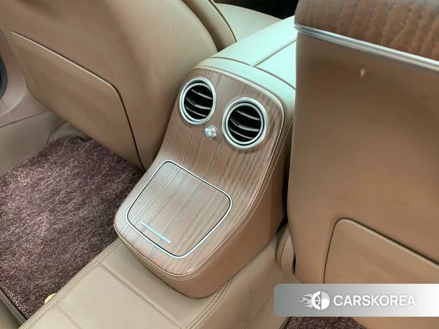 Mercedes-Benz E-Class 2022 Черный из Китая, фото 2