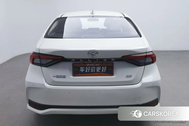 Toyota Allion 2021 Белый из Китая, фото 2