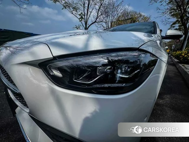 Mercedes-Benz C-class 2024 Белый из Китая, фото 2
