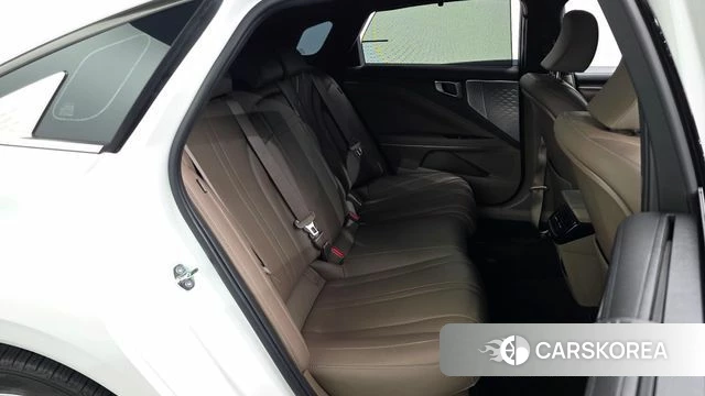 Kia K8 Hybrid 2023 Белый из Кореи, фото 2