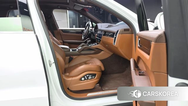Porsche Cayenne (PO536) 2020 Белый из Кореи, фото 2