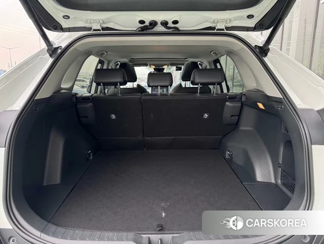Toyota Wildlander 2022 Белый из Китая, фото 2