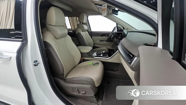 Kia Carnival 4th generation 2022 Белый из Кореи, фото 2
