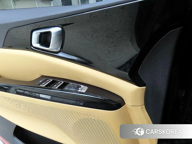Kia Carnival 4th generation 2023 Черный из Кореи, фото 2