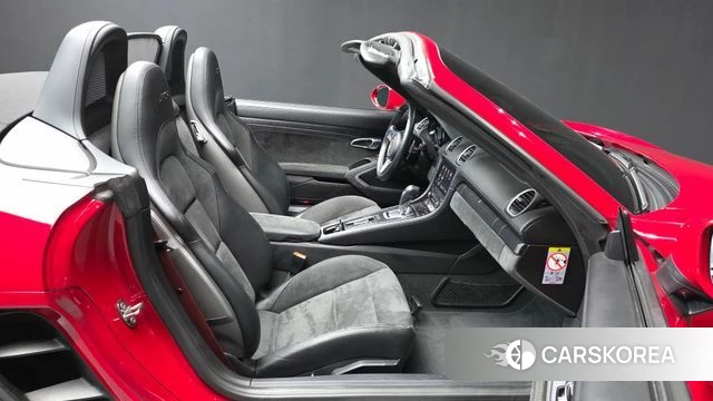 Porsche 718 Boxster 2018 Красный из Кореи, фото 2