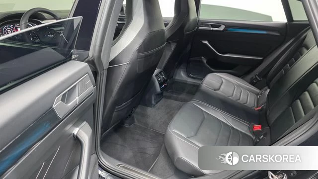 Volkswagen Arteon 2022 Черный из Кореи, фото 2