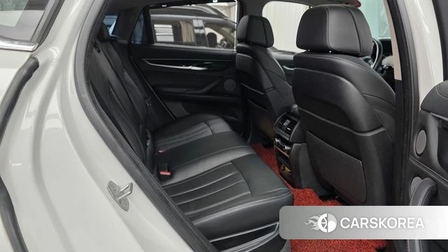 BMW X6 (F16) 2019 Белый из Кореи, фото 2