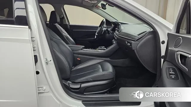 Hyundai Sonata (DN8) 2022 Белый из Кореи, фото 2