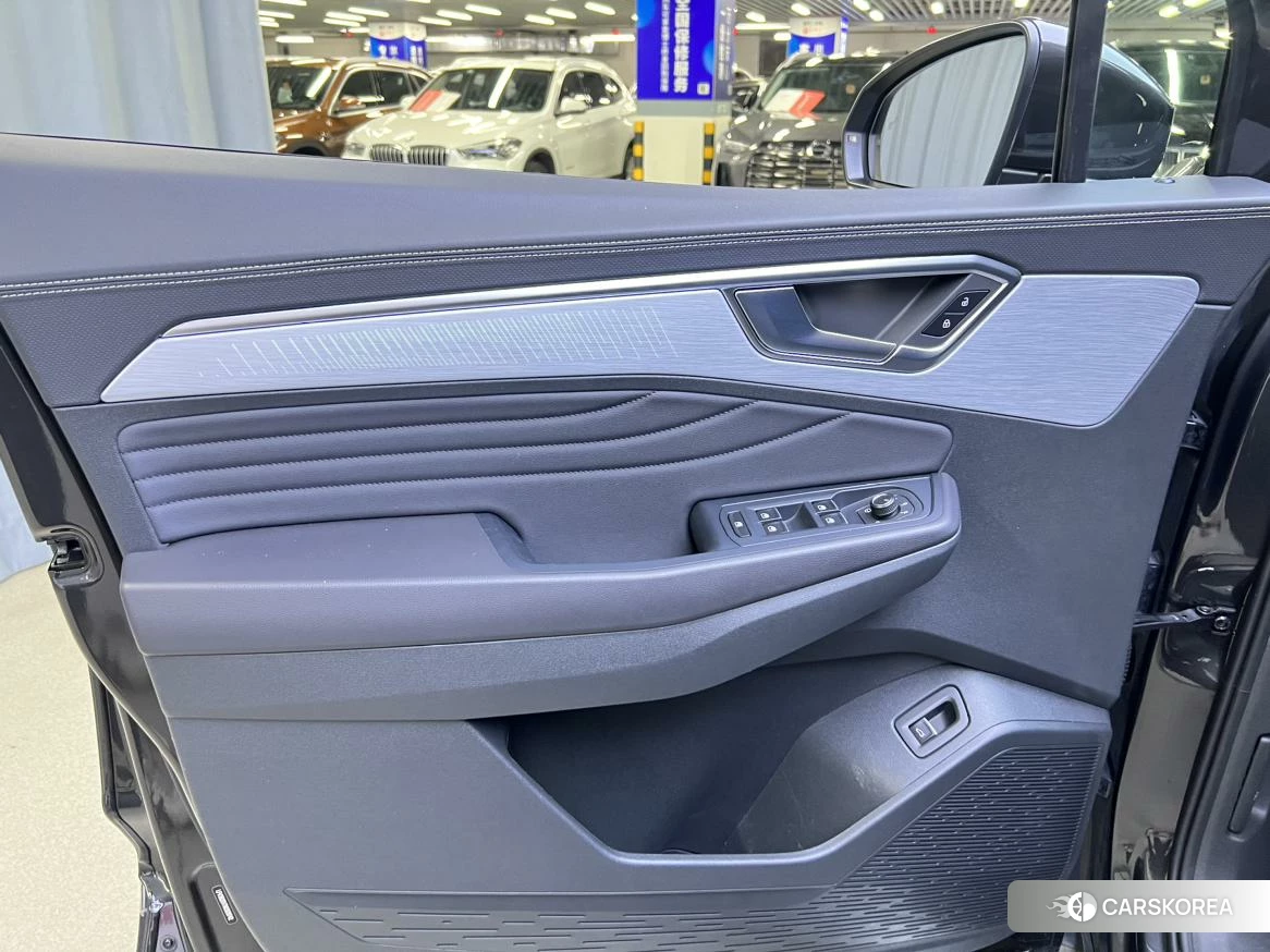 Volkswagen Talagon 2021 Темно-серый из Китая, фото 2