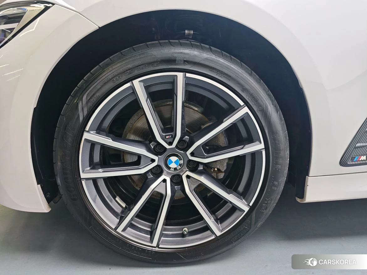 BMW 3 series 2020 Белый из Китая, фото 2