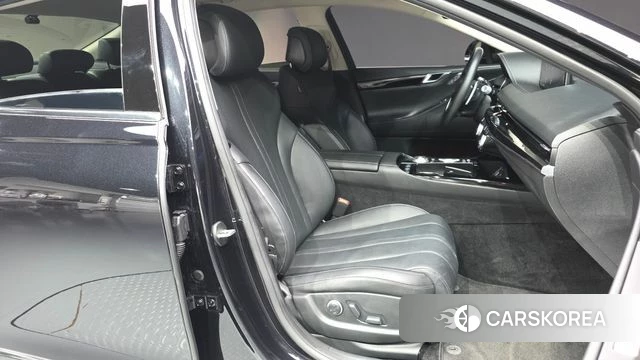 Genesis G80 (RG3) 2022 Черный из Кореи, фото 2
