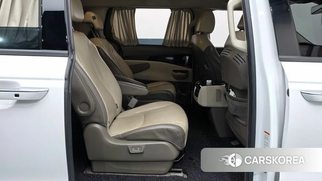 Kia Carnival 4th generation 2021 Белый из Кореи, фото 2