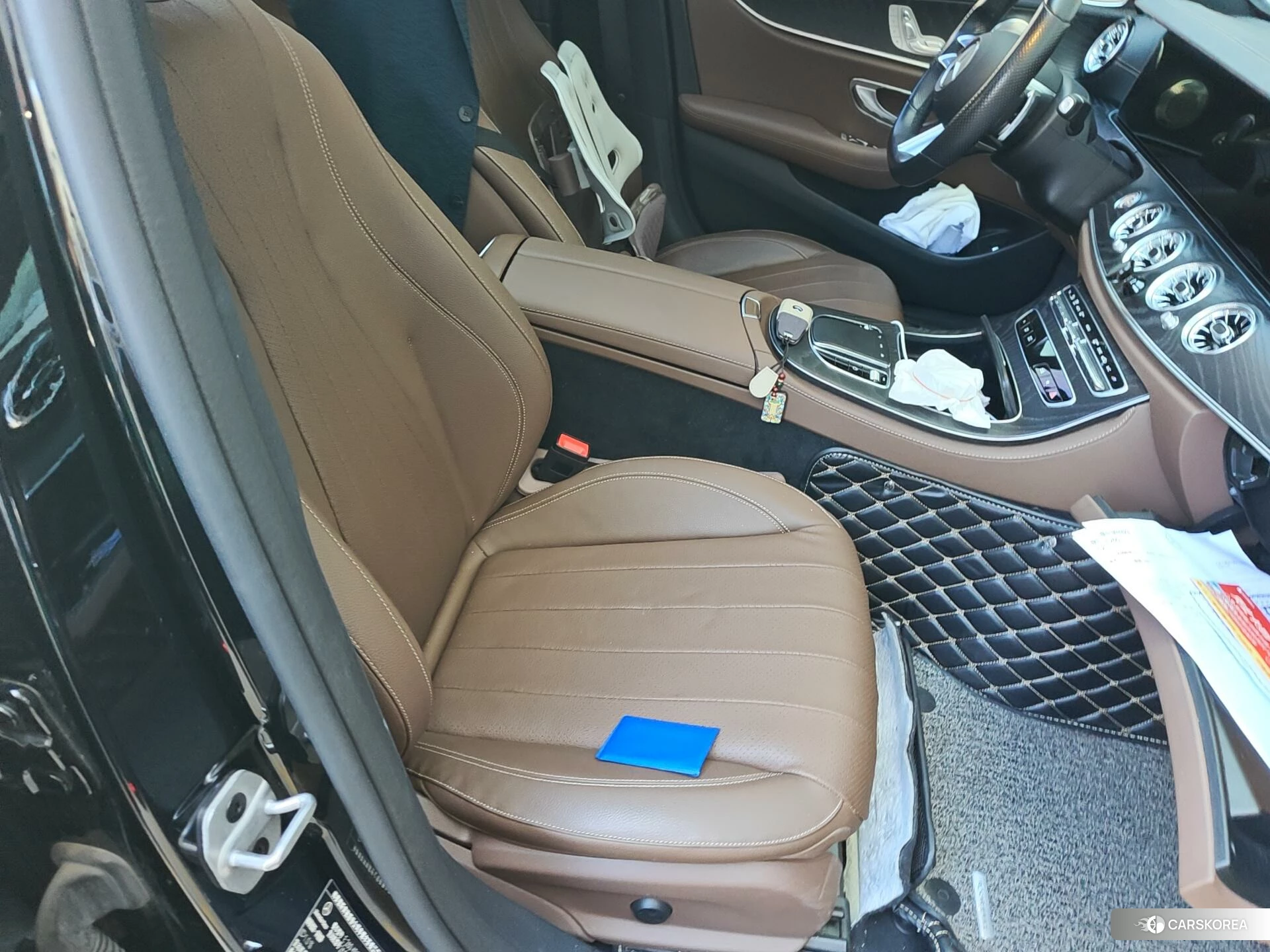Mercedes-Benz E-Class 2020 Серебристо-серый из Китая, фото 2