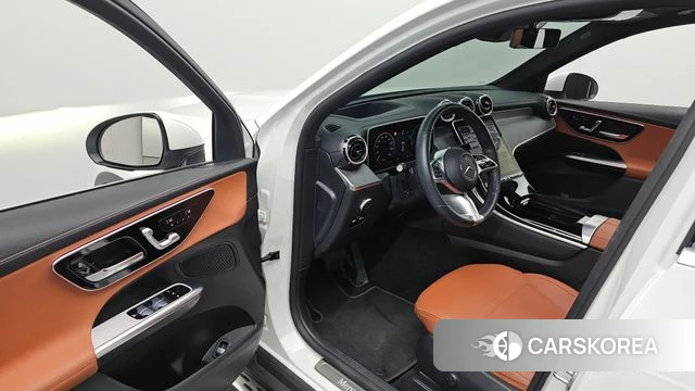 Mercedes-Benz GLC-Class X254 2024 Белый из Кореи, фото 2