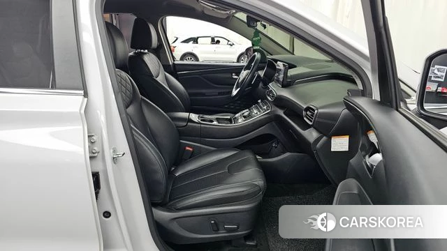 Hyundai The New Santa Fe 2021 Белый из Кореи, фото 2