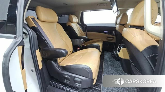 Kia Carnival 4th generation 2022 Белый из Кореи, фото 2