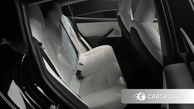 Tesla Model 3 2024 Черный из Кореи, фото 2