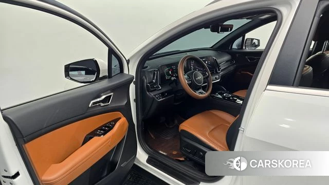 Kia Sportage 5th Generation Hybrid 2022 Белый из Кореи, фото 2
