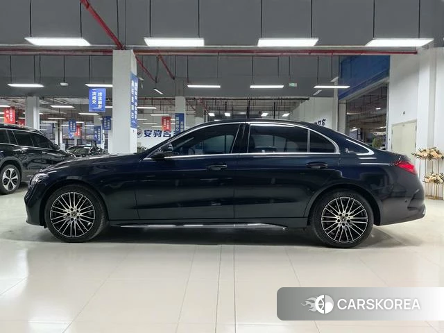 Mercedes-Benz C-class 2024 Зеленый из Китая, фото 2
