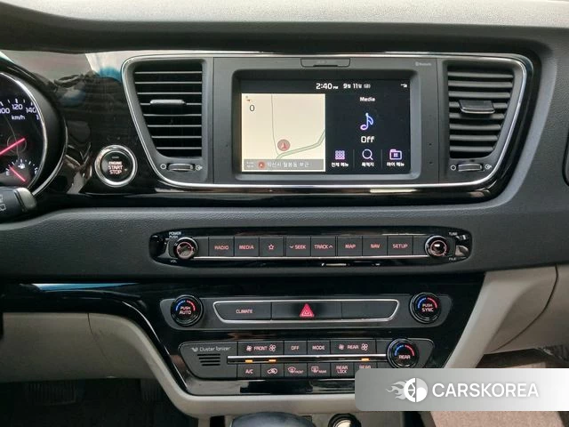 Kia The New Carnival 2018 Черный из Кореи, фото 2
