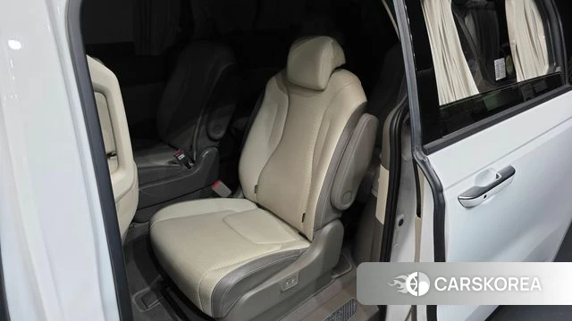 Kia Carnival 4th generation 2022 Белый из Кореи, фото 2