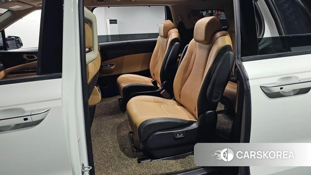 Kia Carnival 4th generation 2022 Белый из Кореи, фото 2