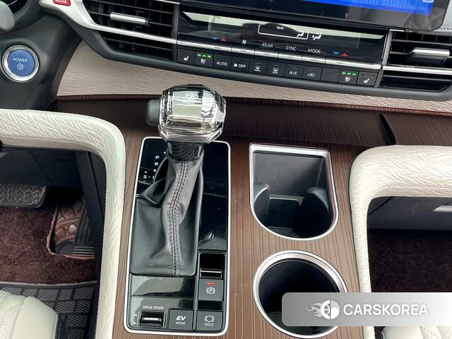 Toyota Sienna 2022 Белый из Китая, фото 2