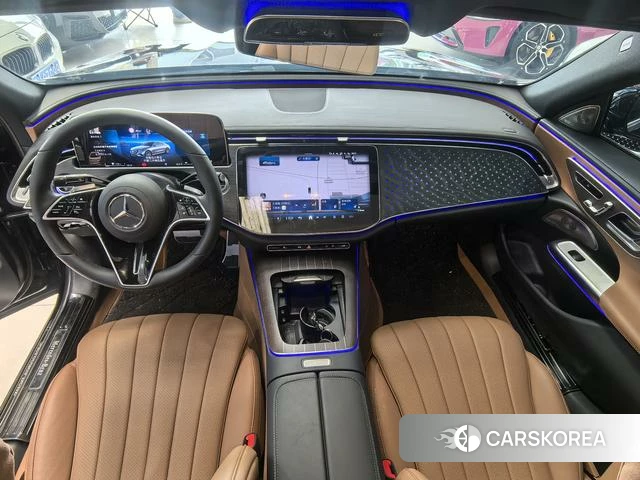 Mercedes-Benz E-Class 2025 Черный из Китая, фото 2