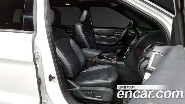 Ford Explorer 2019 Белый из Кореи, фото 2