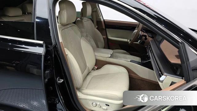 Hyundai Grandeur Hybrid (GN7) 2023 Черный из Кореи, фото 2