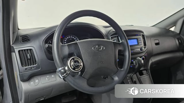 Hyundai Grand Starex 2018 Серый из Кореи, фото 2