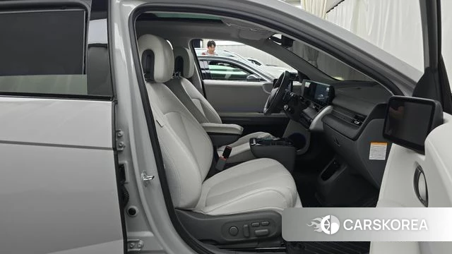 Hyundai The New Ionic 5 2025 Серебристо-серый из Кореи, фото 2