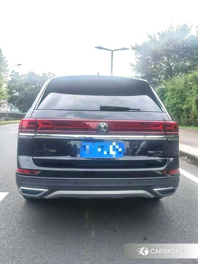 Volkswagen Teramont 2023 Черный из Китая, фото 2