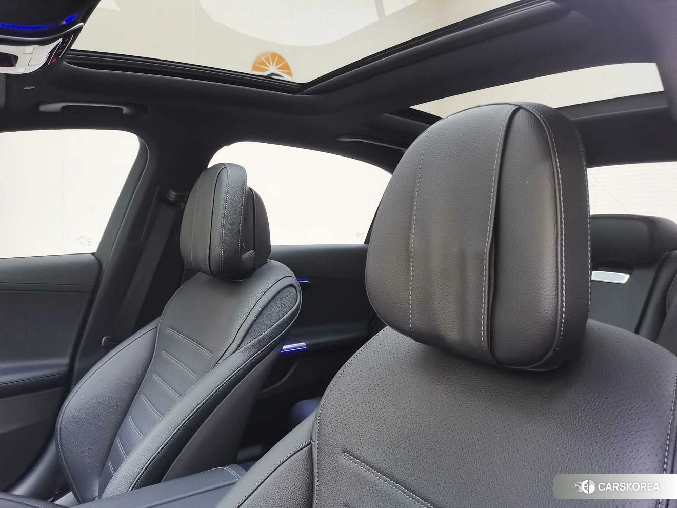Mercedes-Benz C-class 2023 Белый из Китая, фото 2