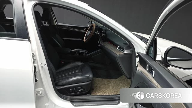 Kia K5 3rd generation 2021 Белый из Кореи, фото 3
