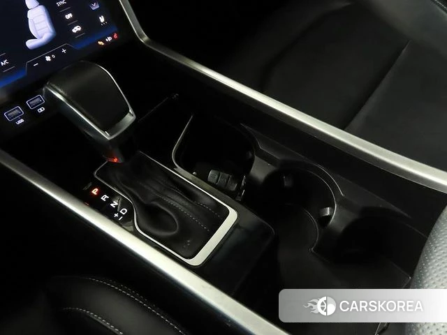 Ssangyong Torres 2022 Черный из Кореи, фото 2