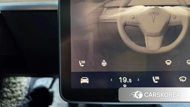 Tesla Model 3 2022 Белый из Кореи, фото 2