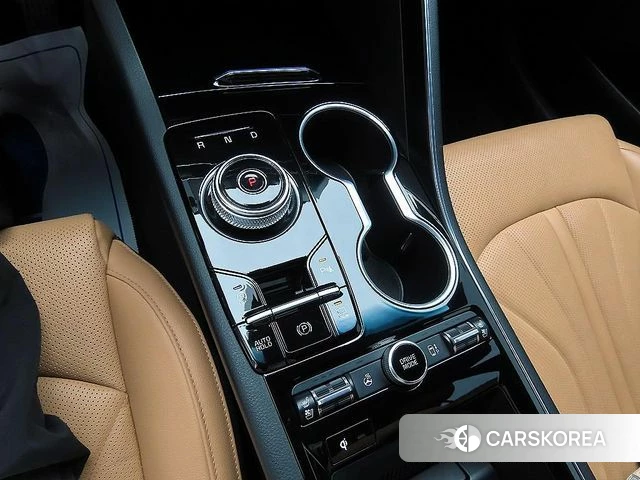 Kia The New K5 3rd generation 2023 Белый из Кореи, фото 2
