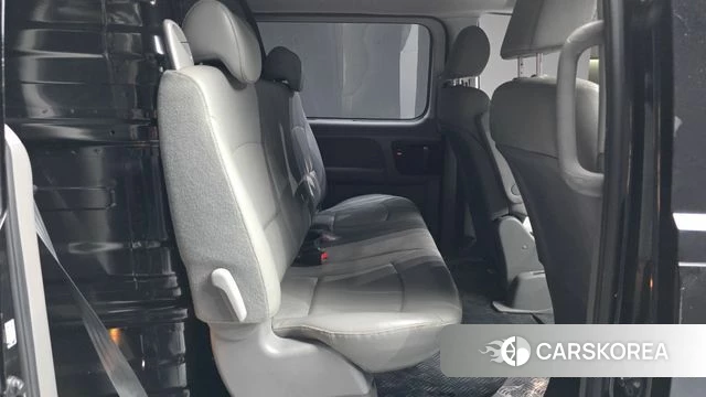 Hyundai The New Grand Starex 2021 Черный из Кореи, фото 2